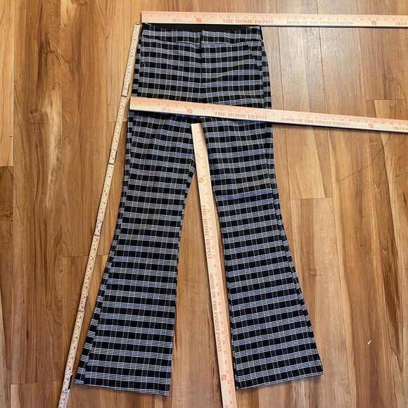 Black‎ & White Plaid Flared Pants Stretch Tartan Trousers Indie Academia Size M - Picture 8 of 8